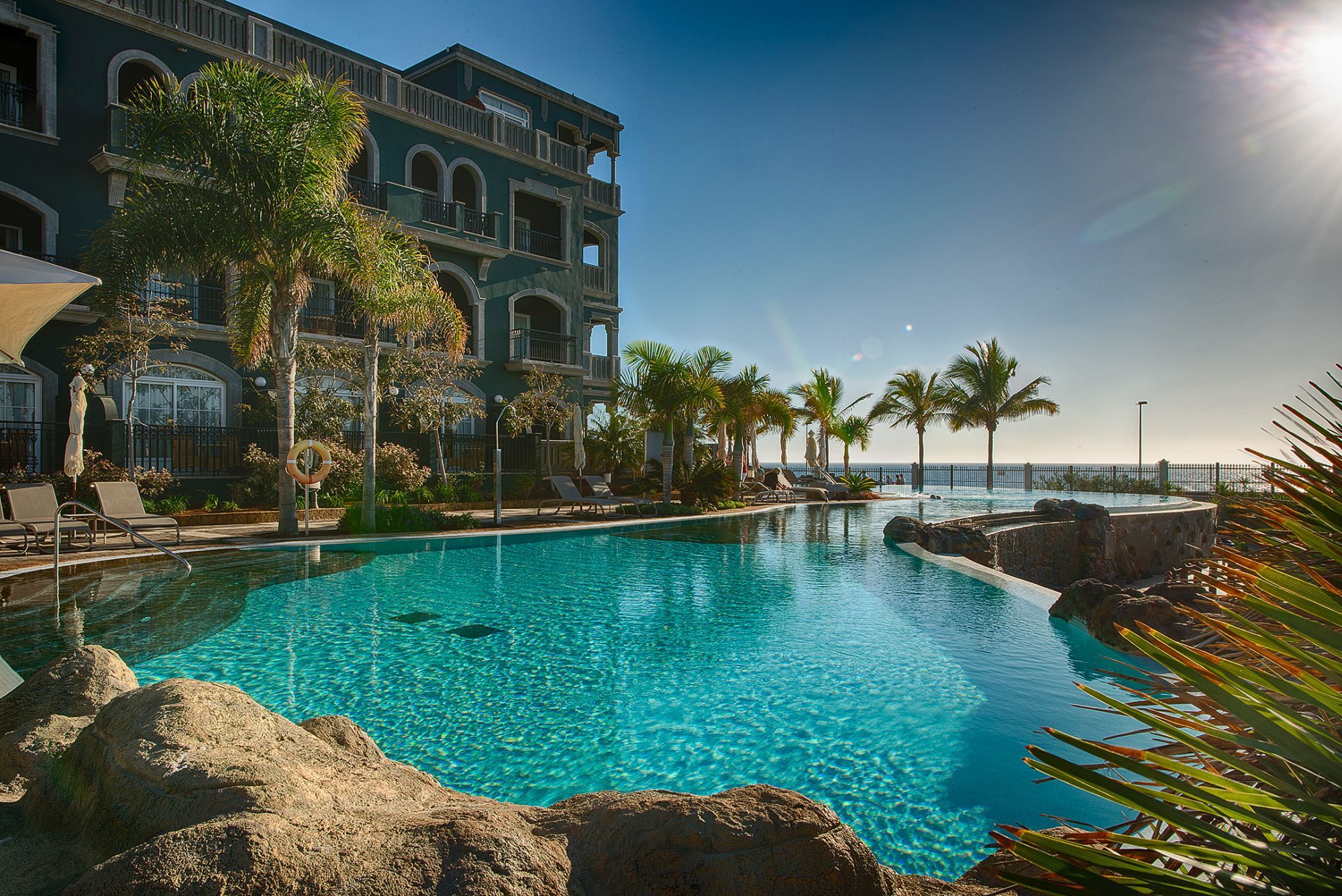Lopesan Villa Del Conde Resort & Thalasso Мелонерас Экстерьер фото The pool at the Sheraton Tel Aviv